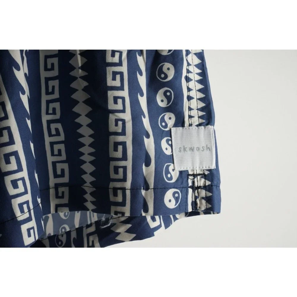 New Skwosh Pablo Pinstripe‎ Men's XL Blue White Mesh Lined Swim Trunks Shorts